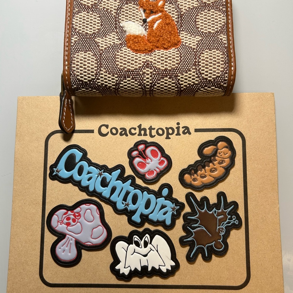 Coach Kids Signature Canvas Wallet with Orange Fox Patch